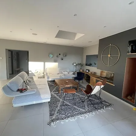 Villa Large Architect's House *